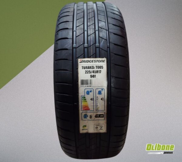 Pneu 225/45R17 Bridgestone Turanza T005 94Y