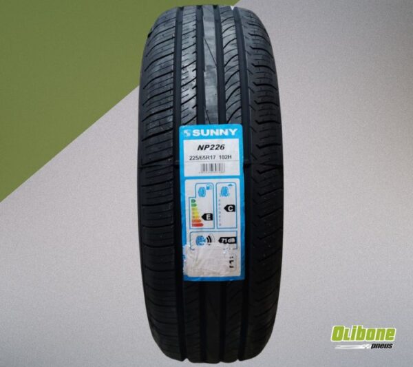 Pneu 225/65R17 Sunny NP226 102H