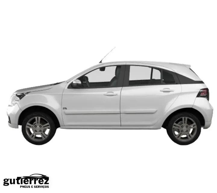 esta imagem se refere ao chevrolet agile na cor branca