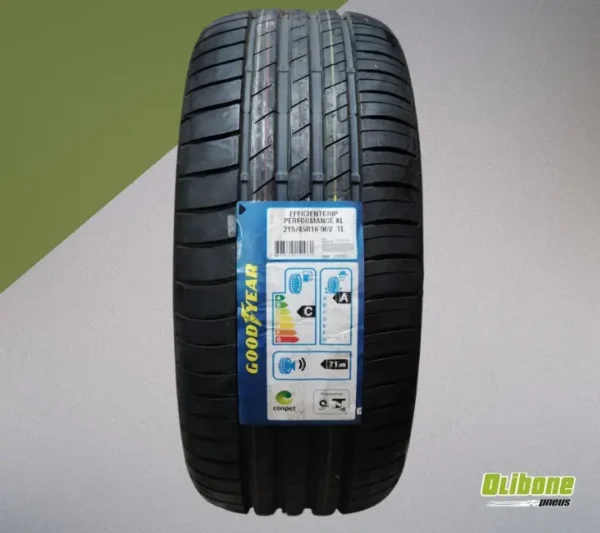 Pneu 215/45R16 GoodYear Efficientgrip Performance 90V